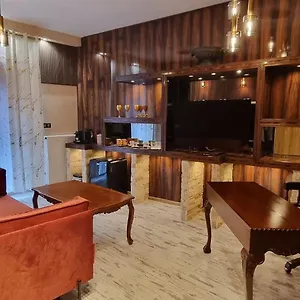Apartment Luxury Seveeu, Warsaw
